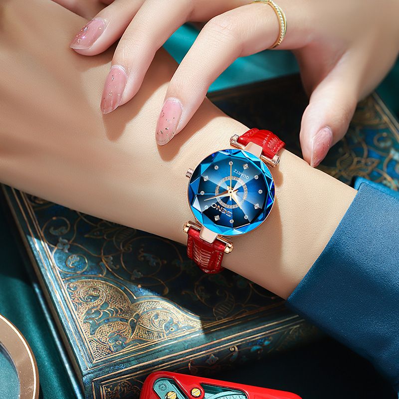 Elegant Shining Watch