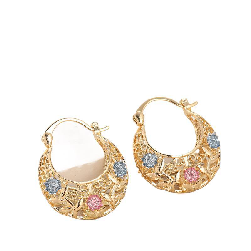 🔥2026 New Arrival & Hot Sale & 50% Off🔥🌙💐 Gold-Plated Crescent Moon Enamel Flower Earrings – Affordable Luxury, Versatile ✨✅