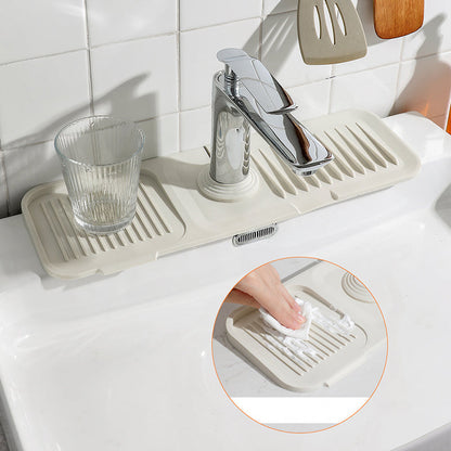 🔥 Quick-drying silicone mat for taps