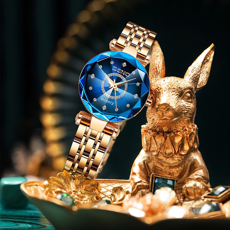 Elegant Shining Watch