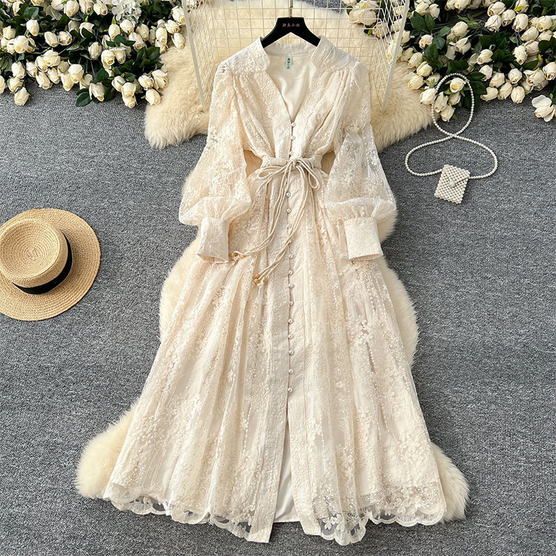 🎁New arrival 60% OFF💥Vintage Embroidered Lantern Sleeve Dress