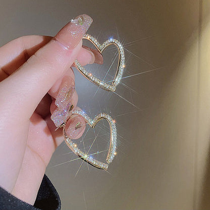 Women’s Sparkling Gold Heart Earrings