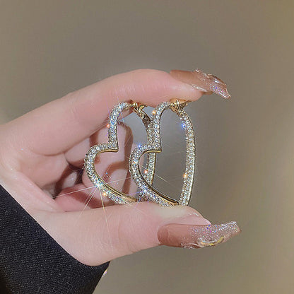 Women’s Sparkling Gold Heart Earrings