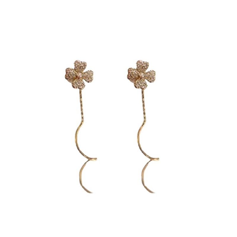Sparkling Zirconia Clover Tassel Earrings