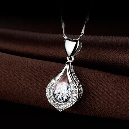 🥳2026 HOT SALE🥳💞50K+ SOLD!💥50% OFF! 🔥Twinkling Heart Waterdrop Stone Necklace