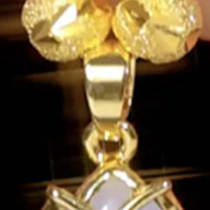 🌷 50% OFF! ✨ Elegant Tulip Pendant Necklace – Durable, Sparkling, Adjustable Chain 💎
