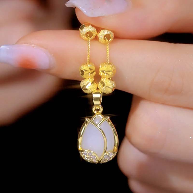 🌷 50% OFF! ✨ Elegant Tulip Pendant Necklace – Durable, Sparkling, Adjustable Chain 💎