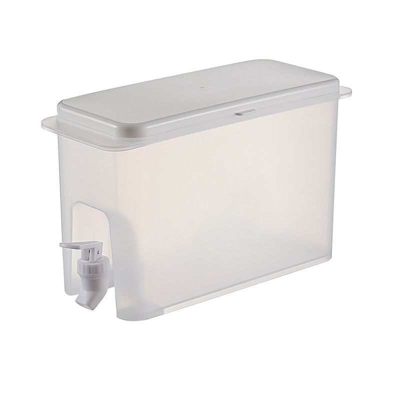 🧊 50% OFF NOW! ⏰ Large Capacity Fridge Cold Water Kettle – Slim & heat-resistant – Perfect for iced tea, juice or infused water – fits fridge door, easy pour spout 🧃