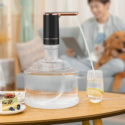 🔥50% off！🚰 Foldable Electric Water Pump Dispenser – Portable USB Water Transfer Pump, Universal Fit for 2-5 Gallon Jugs, Camping & Home Water Dispensing