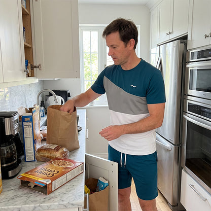 👕🩳 Men Color-Block T-Shirt and Shorts Set – 50% OFF! Bold color-block design, relaxed fit, breathable fabric – your go-to summer set. 🔥☀️