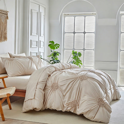 📢📢50% OFF !! ⏰ Elegant Pinch Pleat Duvet Cover Set – Wrinkle-Resistant, Breathable & Machine Washable. A Fresh, Inviting Bed Made Easy 🌿