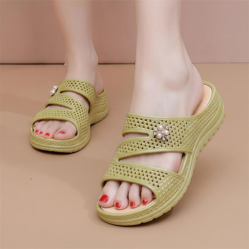 ⏰💰 50% OFF – Women's Soft Sole Slip-On Sandals – Walk in Cloud-Like Comfort! | Easy On/Off, No Breaking In | Perfect for All-Day Wear 👡✨🌸